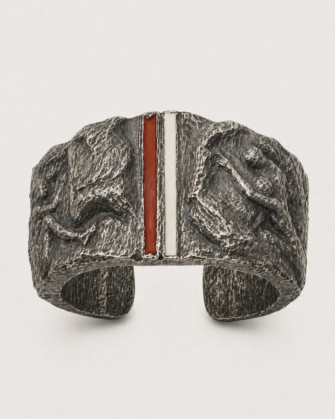 Cantica I relief cuff with red and white enamel
